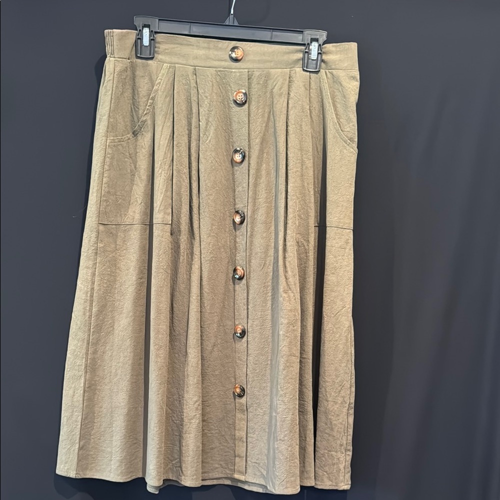 Naggoo Midi olive colored Skirt, Large